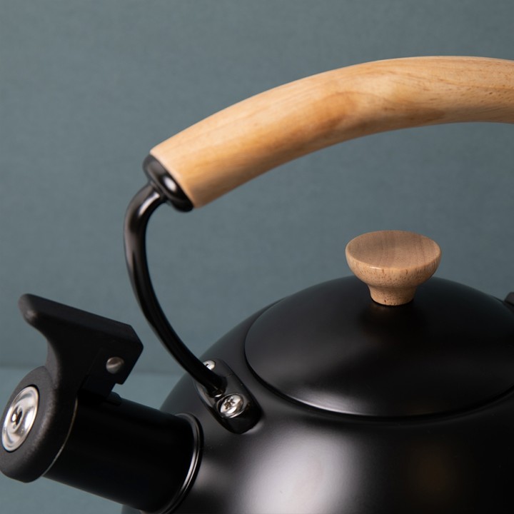 La Cafetière 1,6 L Vattenkokare Svart m. Trä