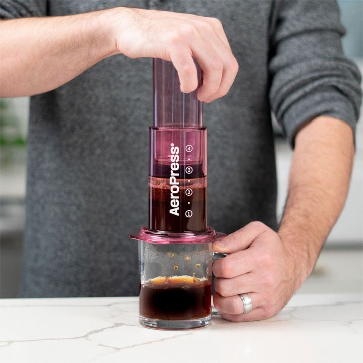 AeroPress Clear Pink Resebryggare
