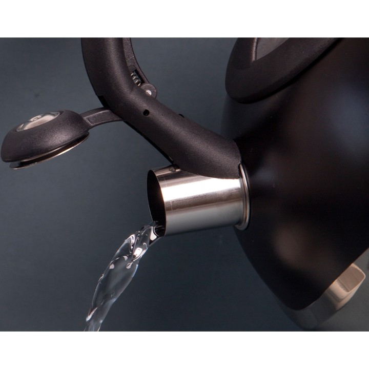 La Cafetière Vattenkokare 2,4 L Svart/Stål
