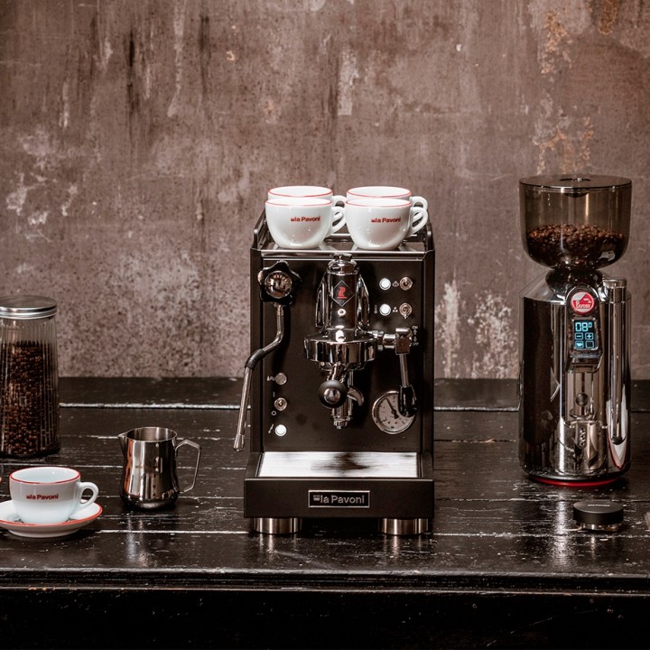 La Pavoni Mini Cellini Svart LPSMCB01EU Espressomaskin Inkl. Eureka Mignon Perfetto Mat Svart Espressokvarn