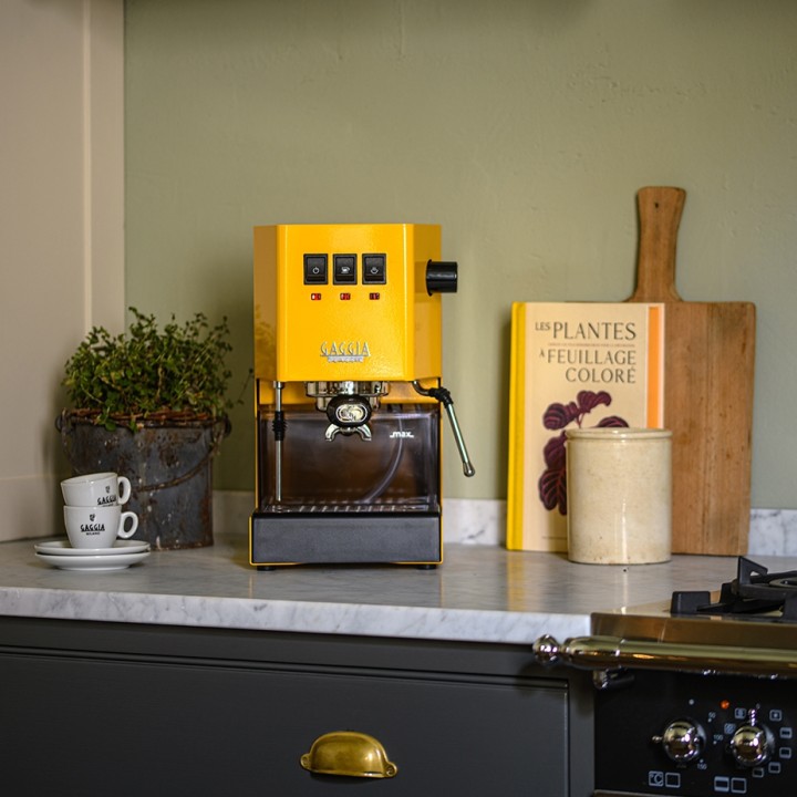 Gaggia Classic E24 Sunshine Yellow Espressomaskin