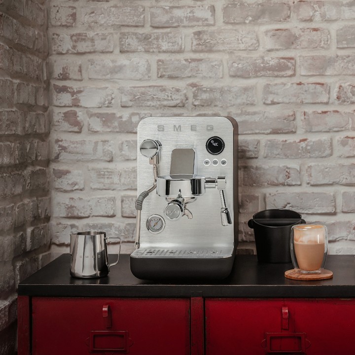 Smeg BCC01TPMEU Espressomaskine Taupe