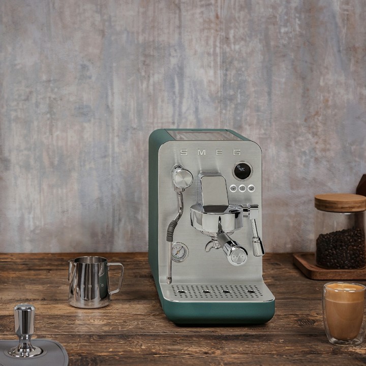 Smeg BCC01TPMEU Espressomaskine Taupe