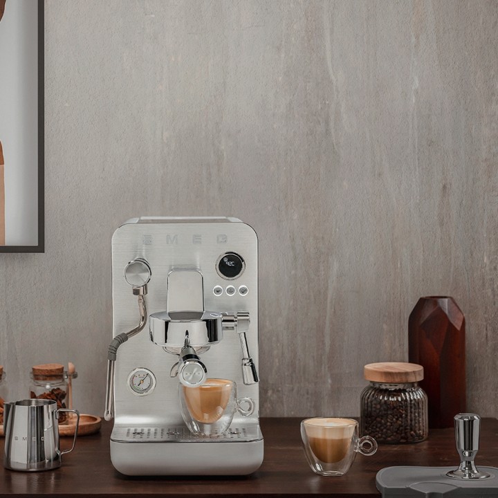 Smeg BCC01TPMEU Espressomaskine Taupe