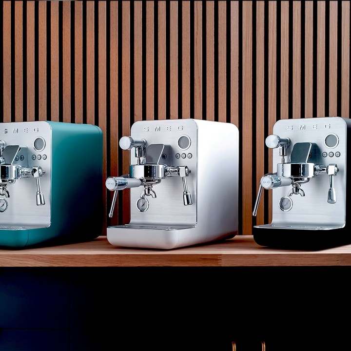 Smeg BCC01TPMEU Espressomaskine Taupe