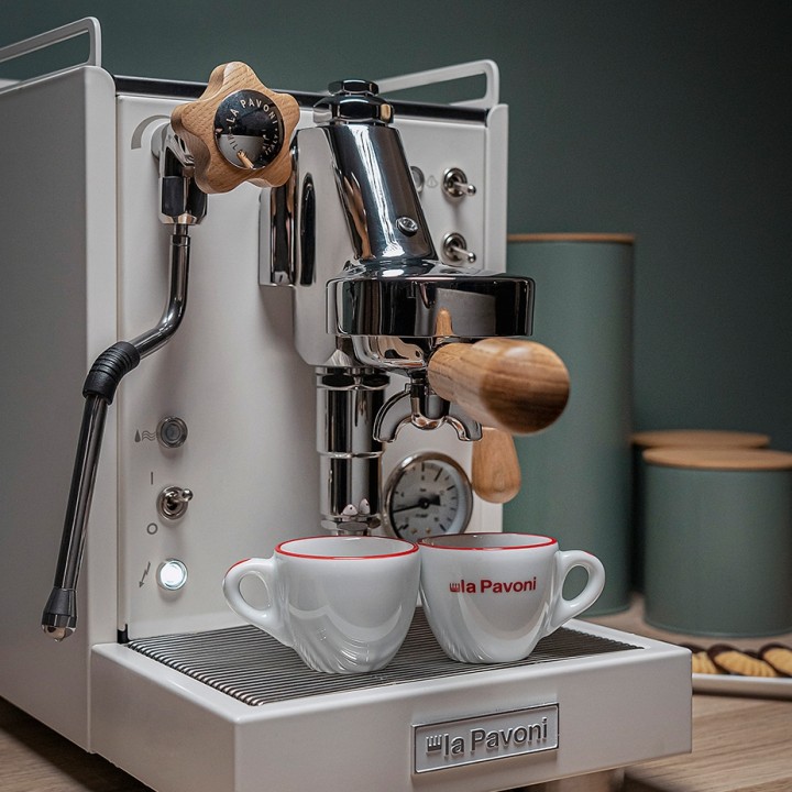 La Pavoni Mini Cellini Vit LPSMCW01EU Espressomaskin Inkl. Prosumer Chrome LPGGRI01EU Espressokvarn