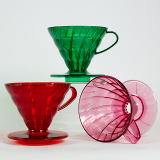 Hario V60 Dripper Röd 2 Koppar. Inkl. Filter