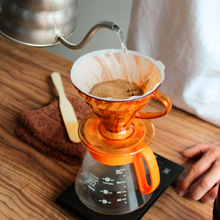 Hario V60 Dripper Orange 2 Koppar. Inkl. Filter