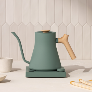 Fellow Stagg EKG Pro Vattenkokare Smoke Green 0,9 L