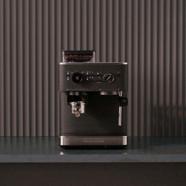 KitchenAid Semiautomatisk Espressomaskin inkl. Kvarn Cast Iron Black