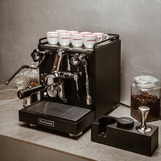 La Pavoni New Cellini Classic Svart LPSCCB01EU Espressomaskin inkl. Prosumer Chrome LPGGRI01EU Espressokvarn
