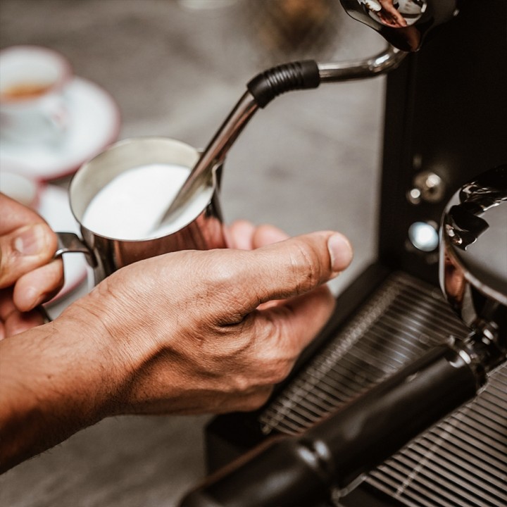 La Pavoni New Cellini Classic Svart LPSCCB01EU Espressomaskin inkl. Prosumer Chrome LPGGRI01EU Espressokvarn