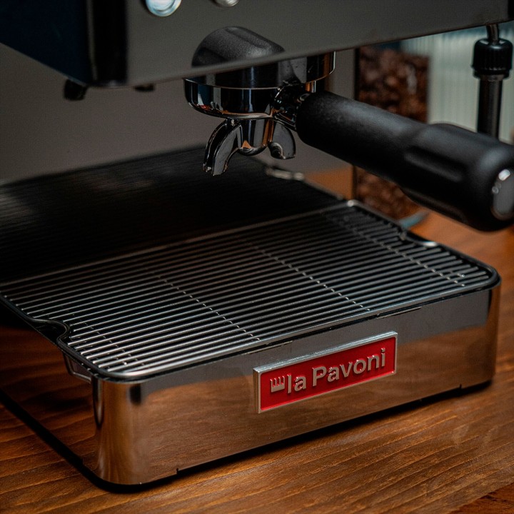 La Pavoni New Casa Bar Stål LPMCBS01EU Espressomaskin inkl. Ascaso i-Mini I2 Espressokvarn & House of Barista Baristautrustning