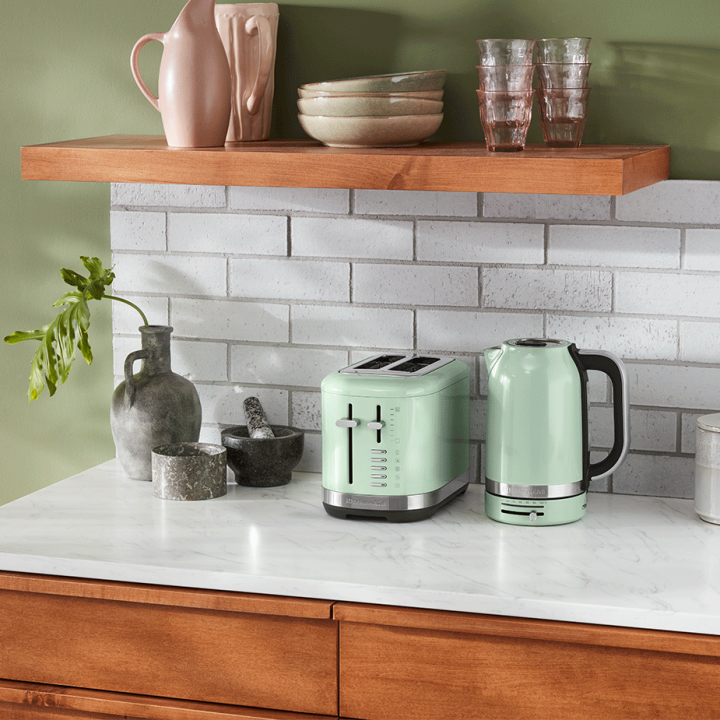 KitchenAid 5KEK1701EPT Vattenkokare 1,7 L Pistagegrön