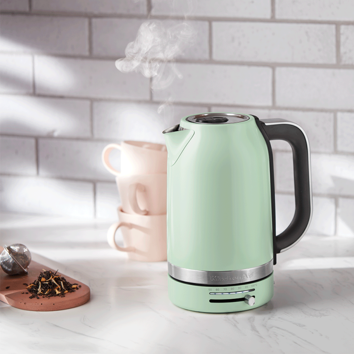 KitchenAid 5KEK1701EPT Vattenkokare 1,7 L Pistagegrön