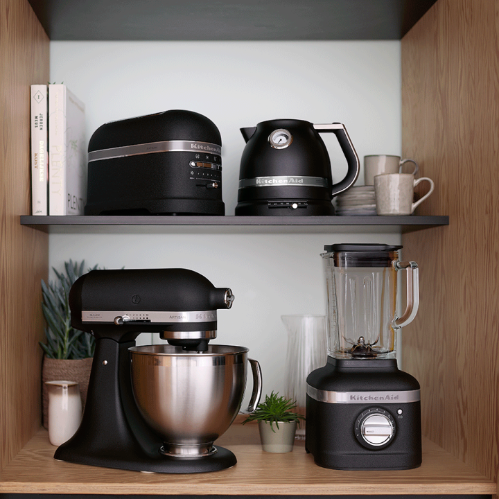 KitchenAid 5KEK1522EBK Artisan Vattenkokare 1,5 L Cast Iron Black
