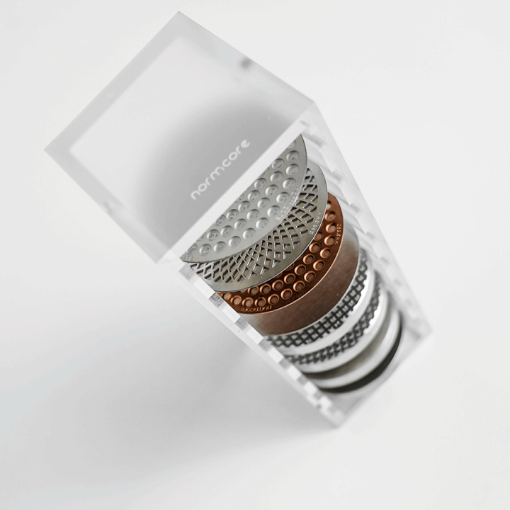 Normcore hållare för Puck Screens Frosted Clear