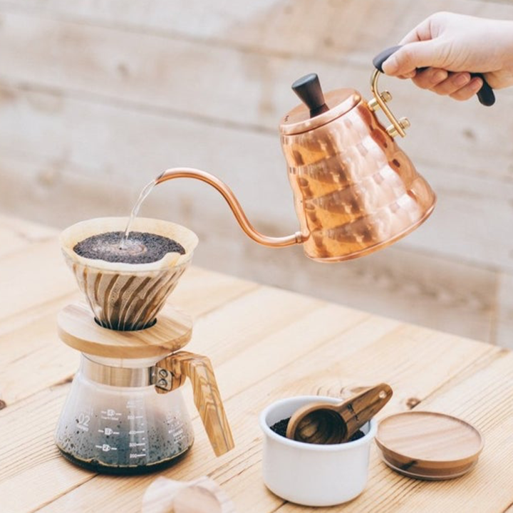 Hario V60 Buono Kanna Koppar 0,9 L