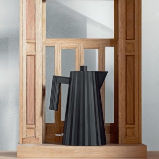 Alessi Plissé Vattenkokare 1,7L Svart