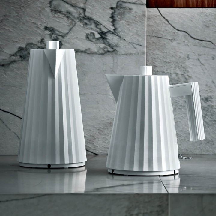 Alessi Plissé Vattenkokare 1 L Vit