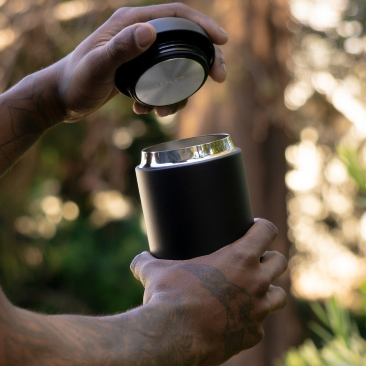 Fellow Carter Mugg Matt Svart 0,35 l