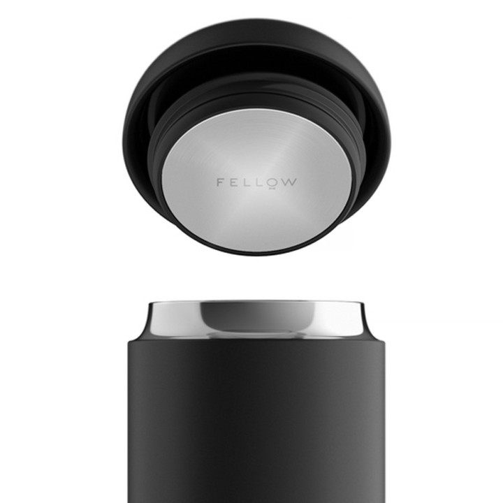 Fellow Carter Mugg Matt Svart 0,47 l