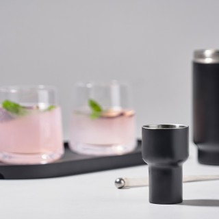 Zone Rocks Måttbägare 3/5 cl Svart