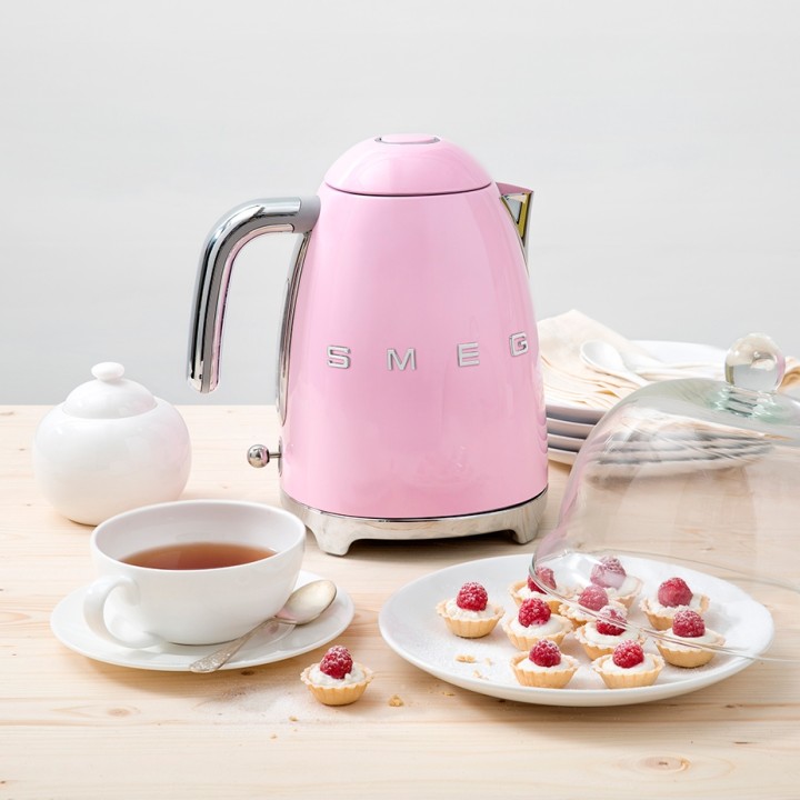 Smeg KLF03PKEU Vattenkokare 1,7L Rosa