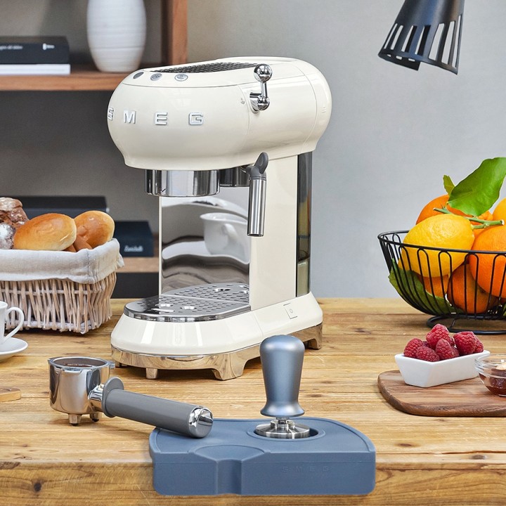 Smeg ECTS01 Kaffestamp Grå