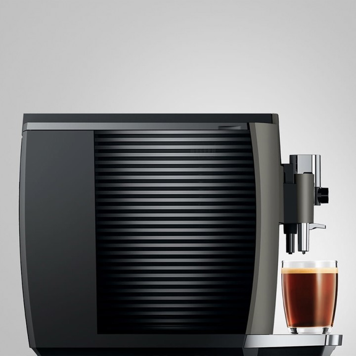 Jura E8 (EC) Dark Inox espressomaskin inkl. startpaket