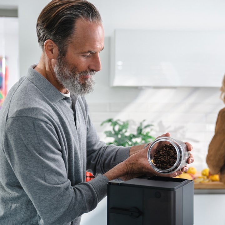 Nivona CUBE 4106 Svart espressomaskin