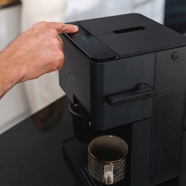 Nivona CUBE 4106 Svart espressomaskin