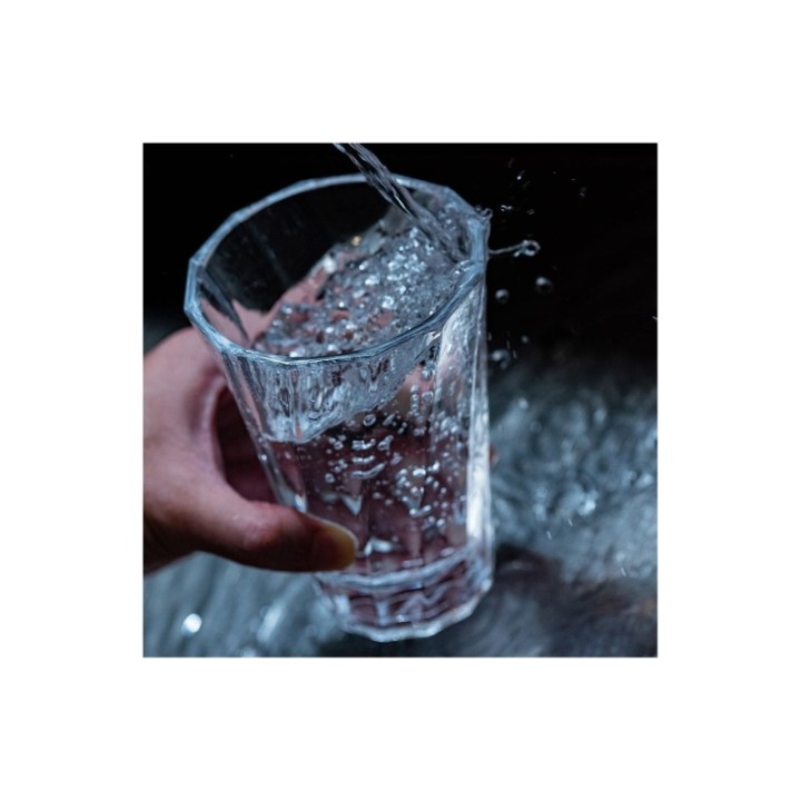 Loveramics Twisted Latte-glas 36 cl 1 st Klar