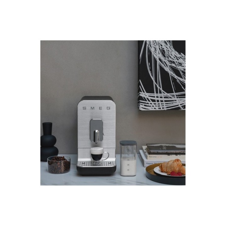 Smeg BCC13BLMEU Espressomaskin Svart