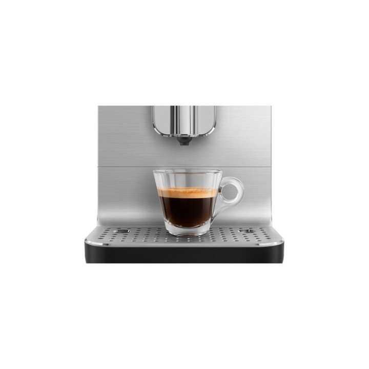Smeg BCC13BLMEU Espressomaskin Svart