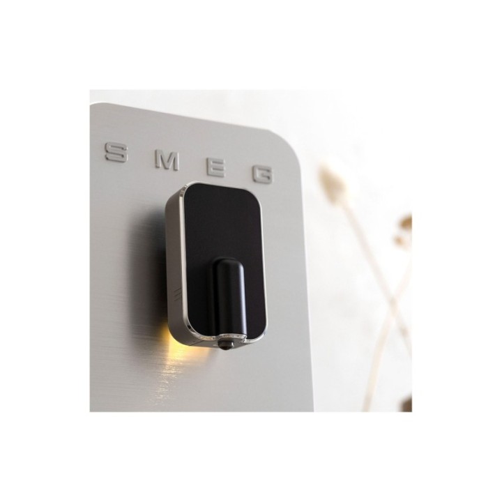 Smeg BCC11BLMEU Espressomaskin Svart