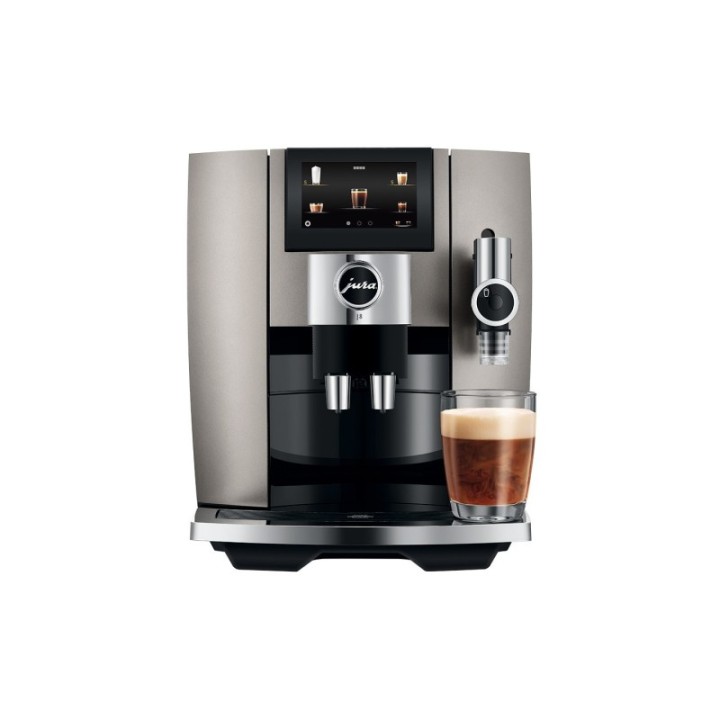 Jura J8 (EA) Inkl. skötselpaket, mjölkbehållare, filter & 3 kg kaffe