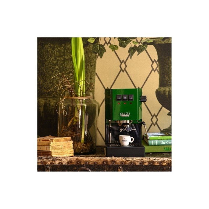 Gaggia Classic E24 Jungle Green espressomaskin inkl. Eureka Mignon Perfetto & baristautrustning