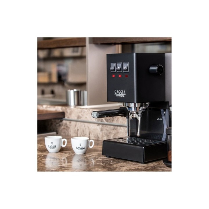 Gaggia Classic E24 Svart Espressomaskin Inkl. Eureka Mignon Perfetto & Baristautrustning