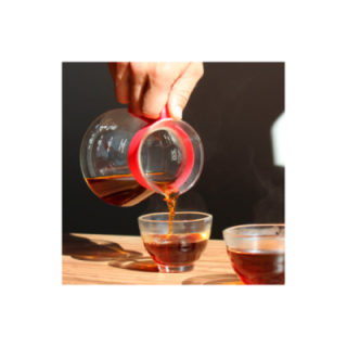 Hario V60 Range Server 0,6 L Röd