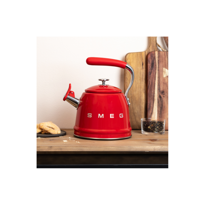 Smeg WKF01RD Visselkittel 2,3 L Röd