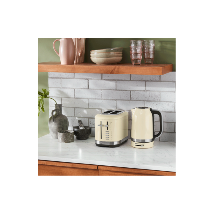KitchenAid 5KEK1701EAC Vattenkokare 1,7 L Creme