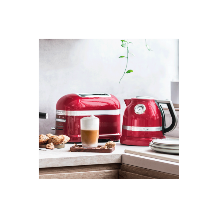 KitchenAid 5KEK1522ECA Artisan Vattenkokare 1,5 L Metallic Röd
