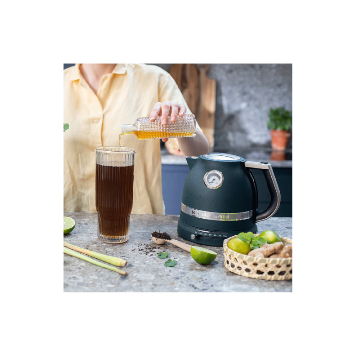 KitchenAid 5KEK1522EPP Artisan Vattenkokare 1,5 L Pebbled Palm