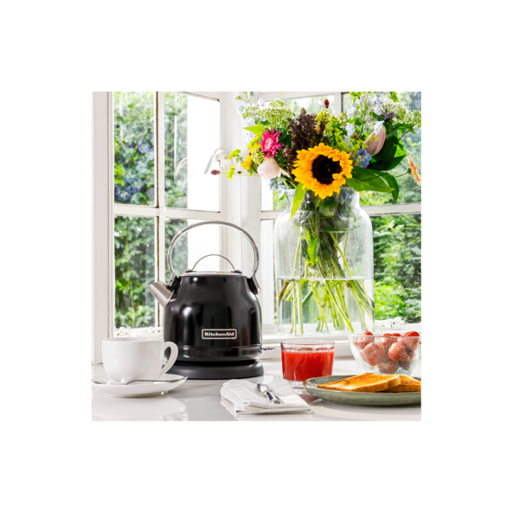 KitchenAid 5KEK1222EOB Vattenkokare 1,25 L Svart