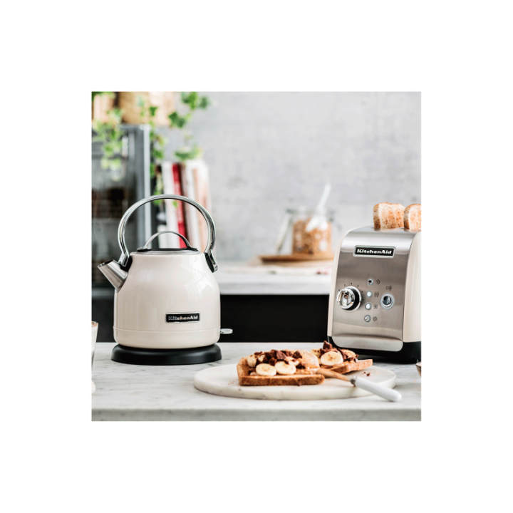 KitchenAid 5KEK1222EAC Vattenkokare 1,25 l krämfärgad