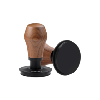 Normcore V4 Tamper med Fjäder & Titanbeläggning 58 mm Valnöt