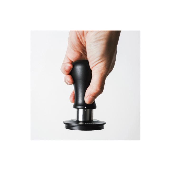 Normcore V5 Tamper med Fjäder & Titaniumbeläggning 58 mm Svart