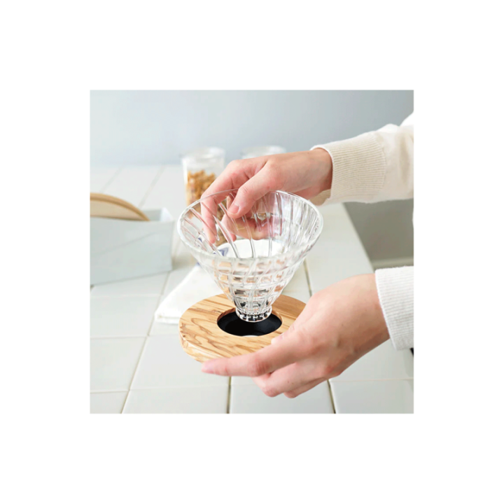 Hario V60-02 Glas Dripper Oliventræ 2 Kop.