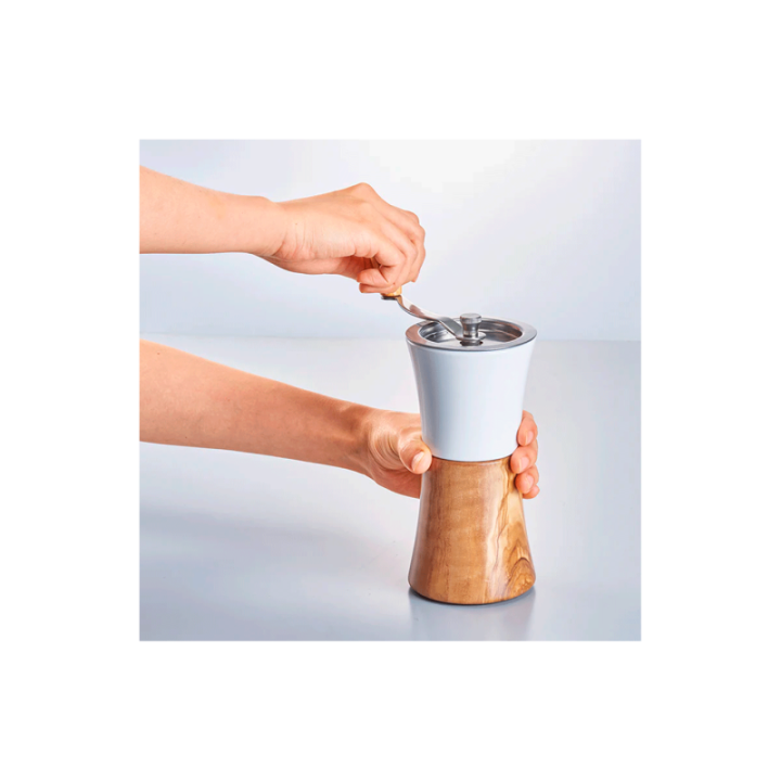 Hario V60 Manuel Kaffemølle Oliventræ